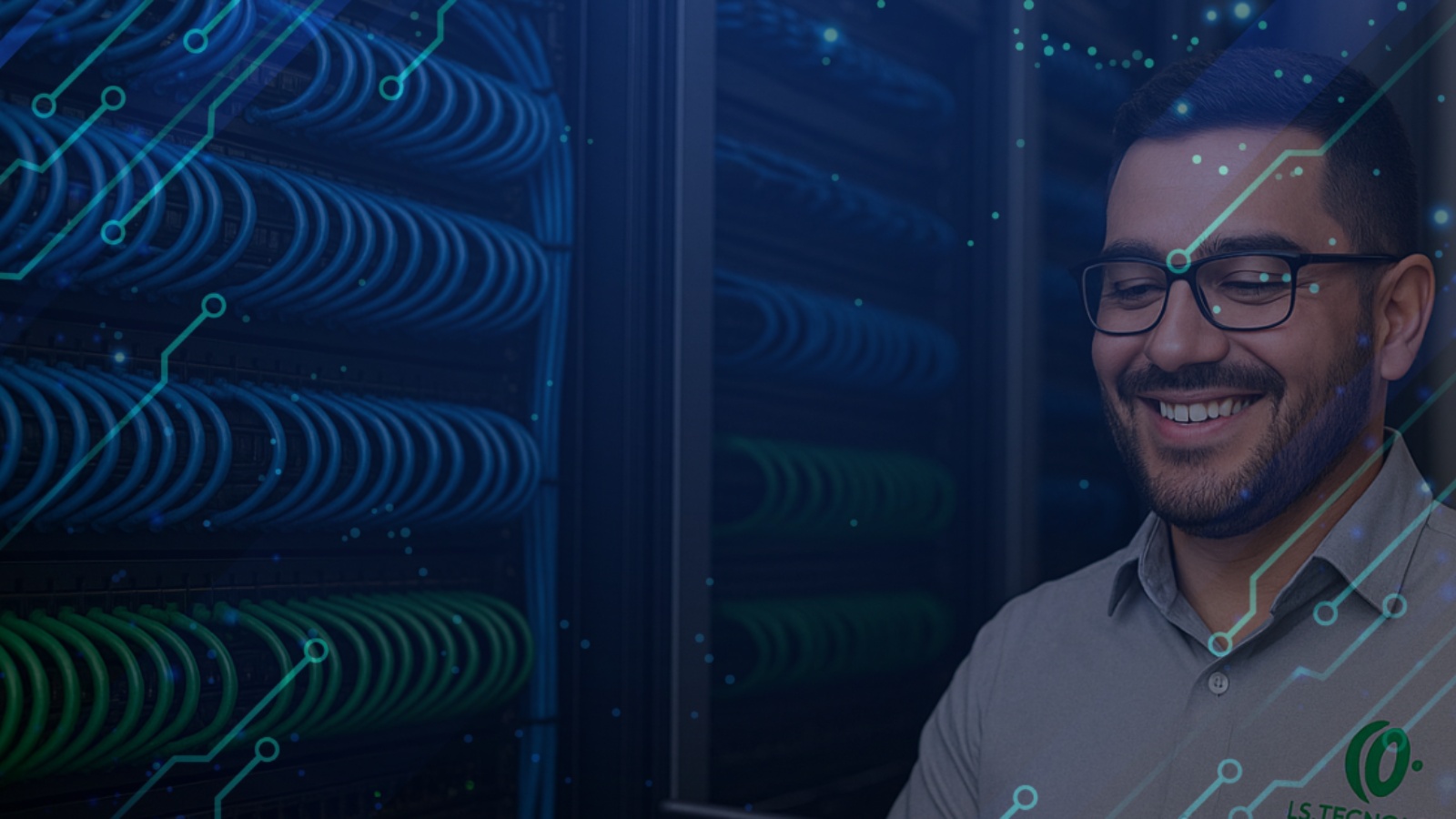 Data center com cabeamento organizado